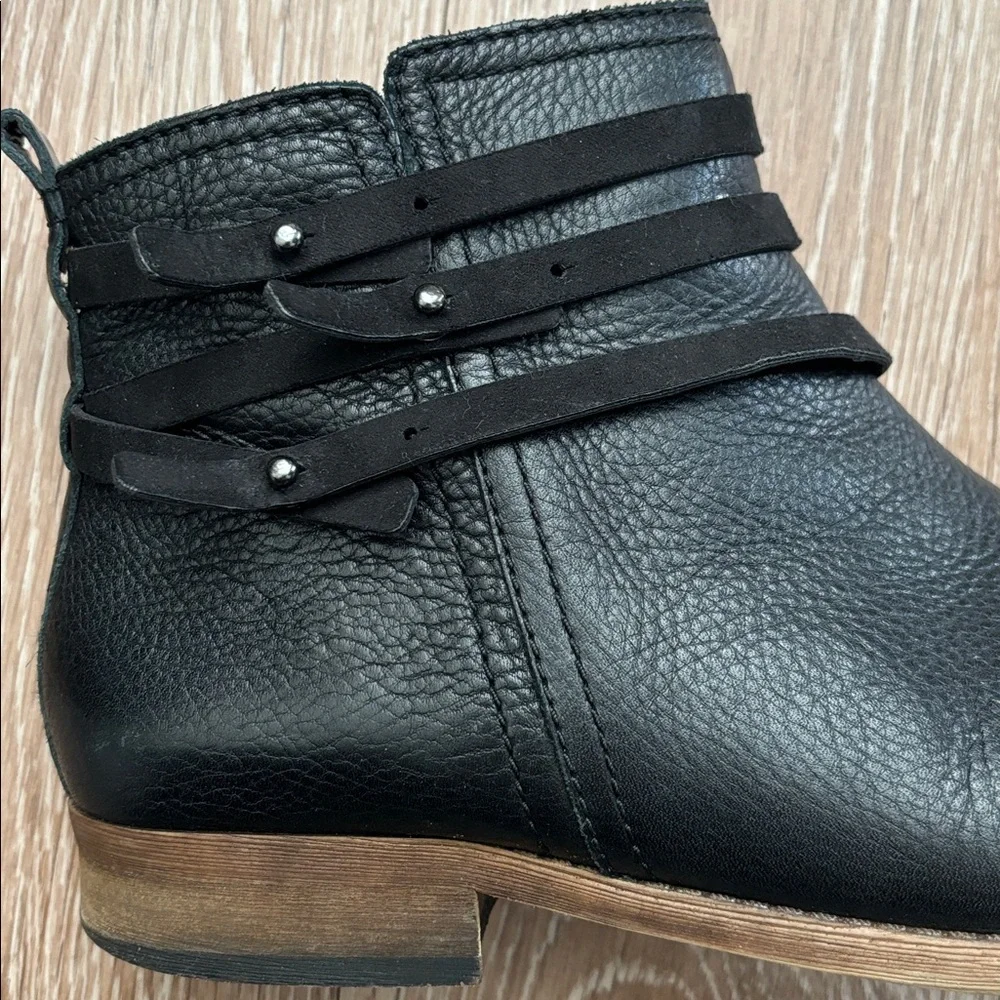 Franco Sarto Kadrien black leather ankle boots, size 8